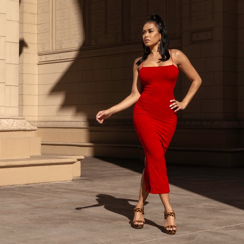 Priveè Label Red Sienna  Ribbed Dress